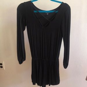 Soft and sexy AEO long sleeve black romper